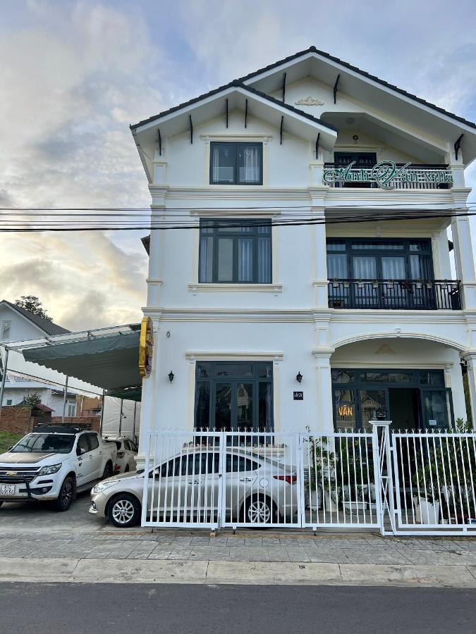Anh Van Villa Hotel Да Лат Екстериор снимка