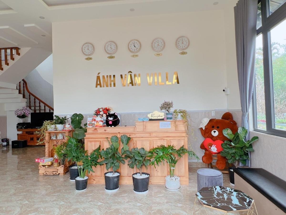 Anh Van Villa Hotel Да Лат Екстериор снимка