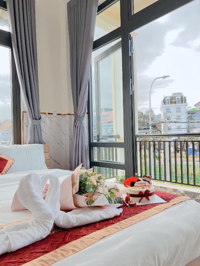 Anh Van Villa Hotel Да Лат Екстериор снимка