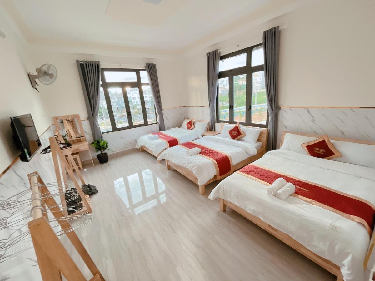 Anh Van Villa Hotel Да Лат Екстериор снимка