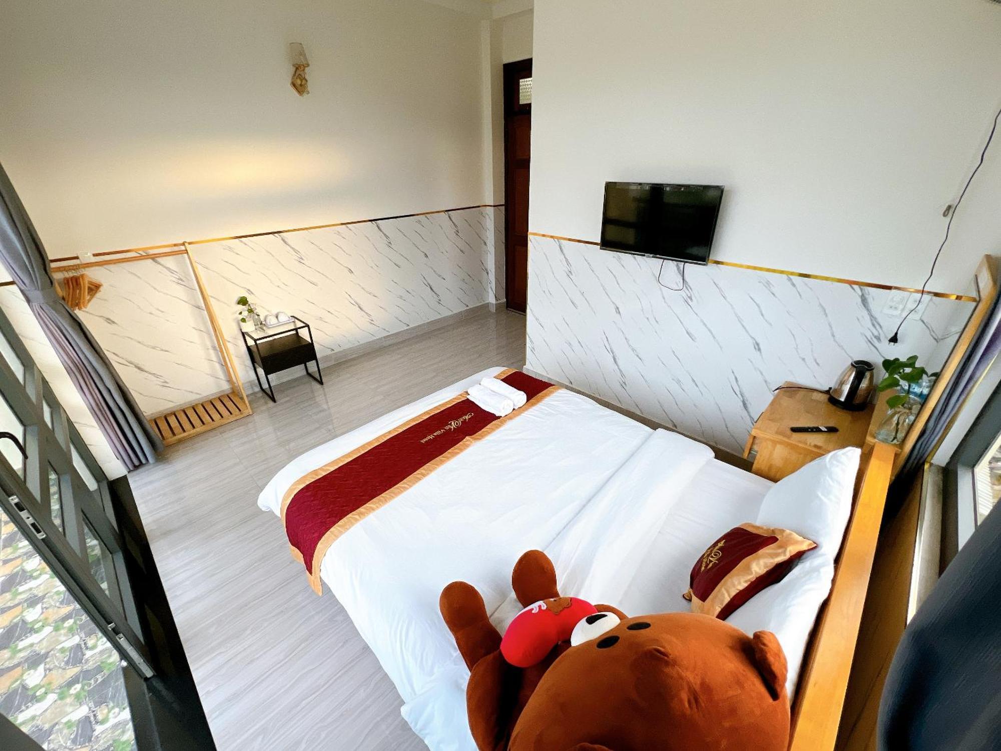 Anh Van Villa Hotel Да Лат Екстериор снимка